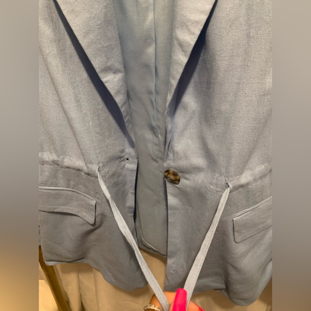 Bagatelle Drawstring Linen Blazer - Picture 6 of 11